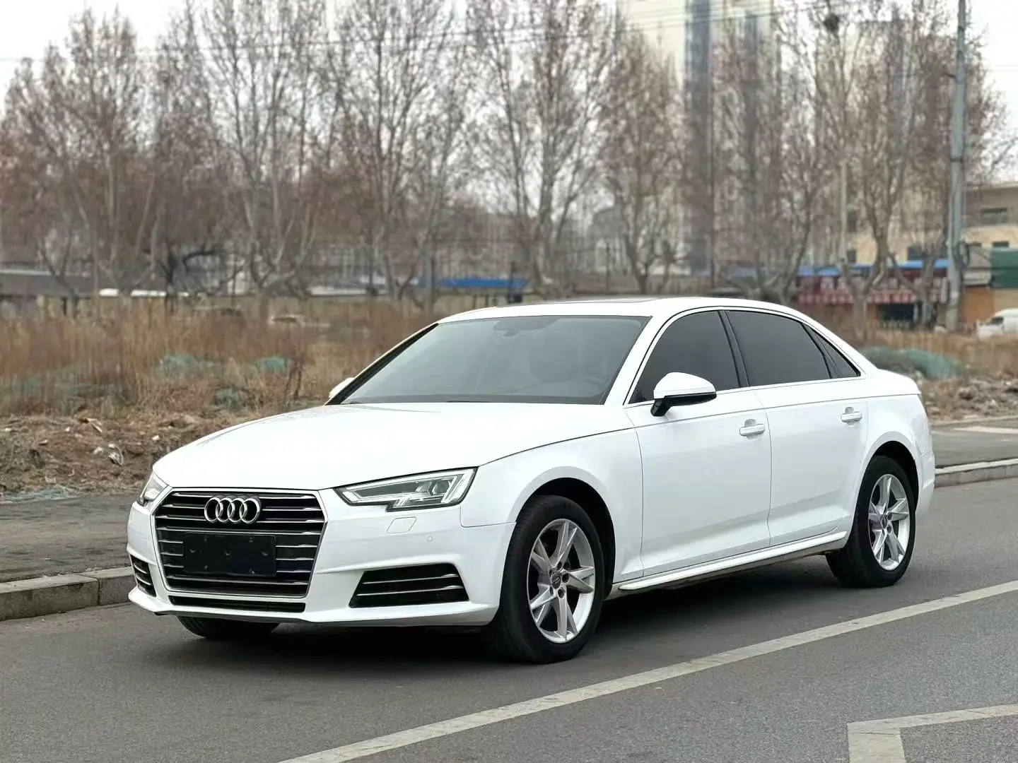 Audi A4L  из Китая