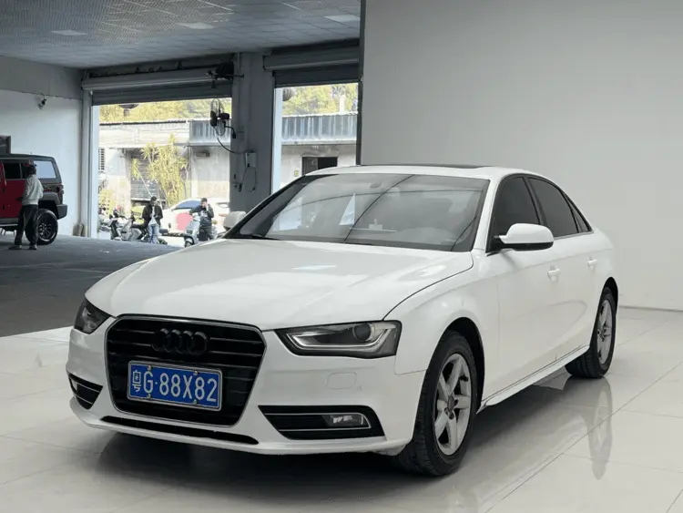Audi A4L  из Китая