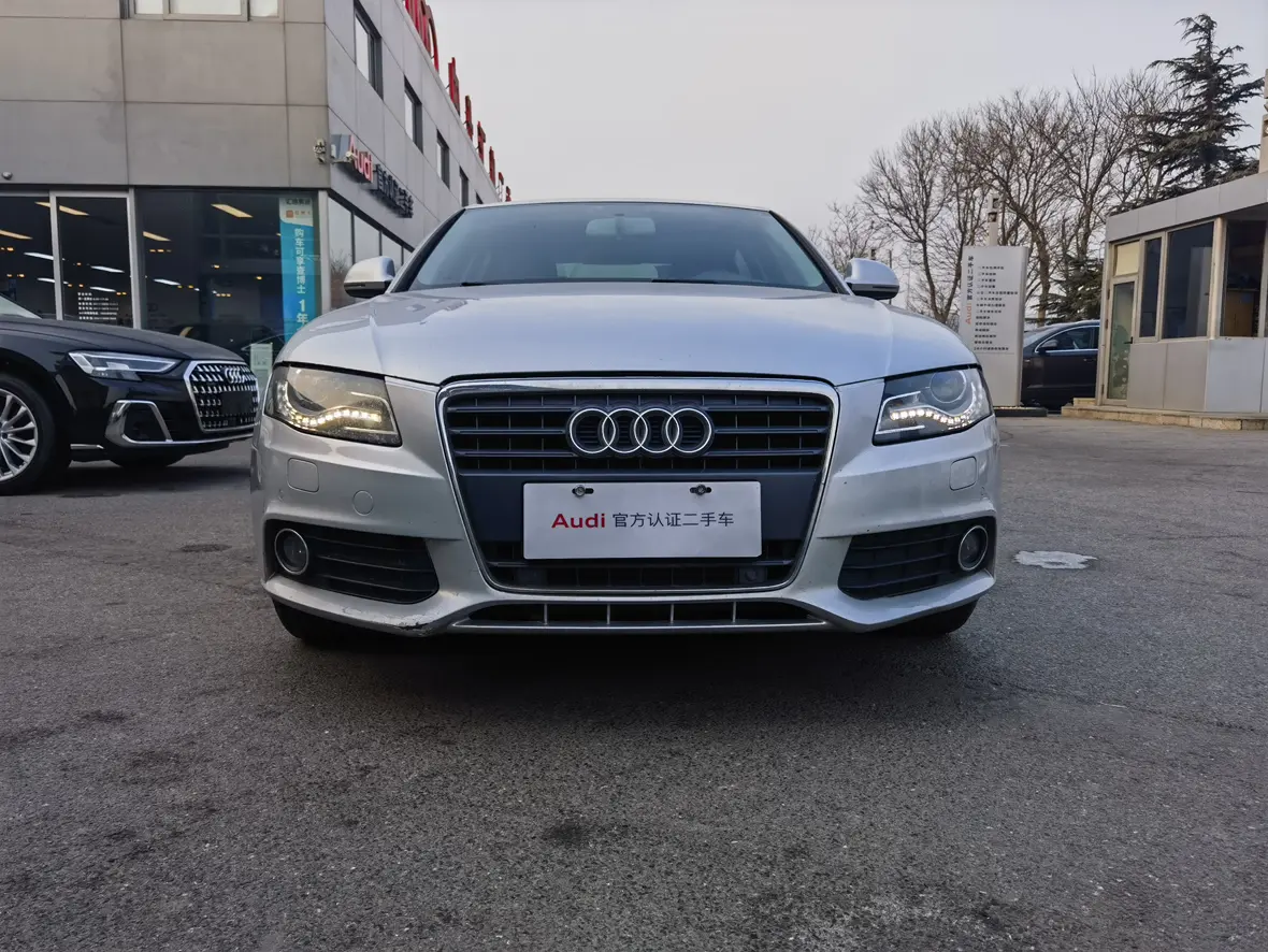 Audi A4L  из Китая
