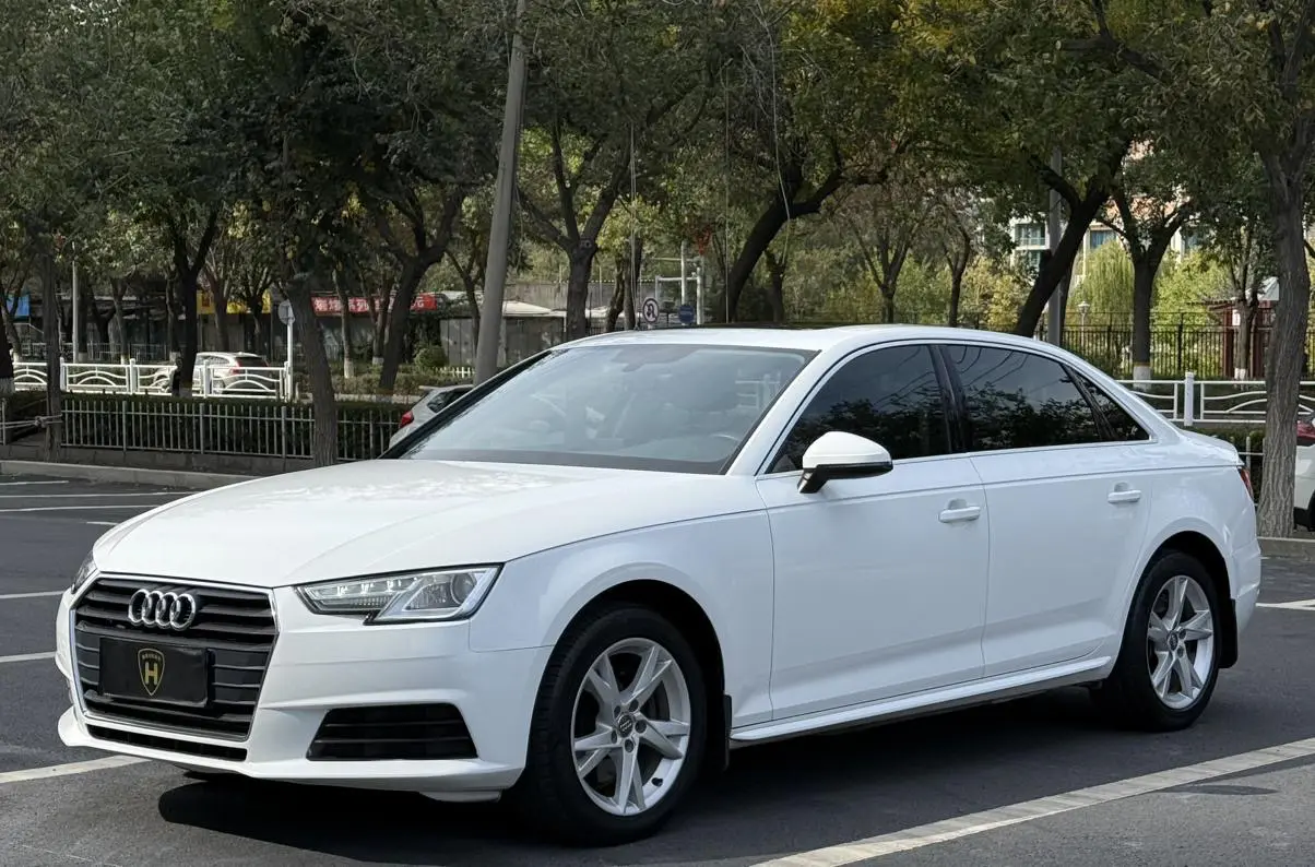 Audi A4L  из Китая