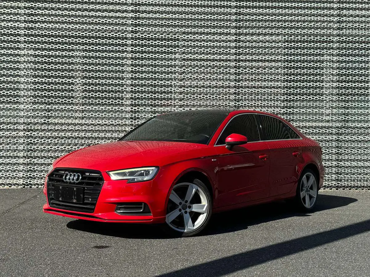 Audi A3  из Китая