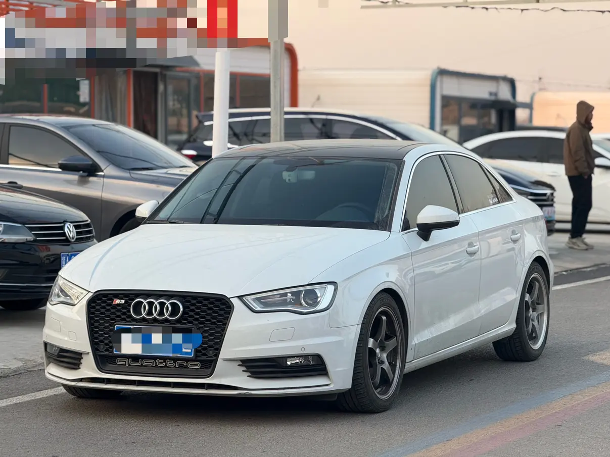 Audi A3  из Китая