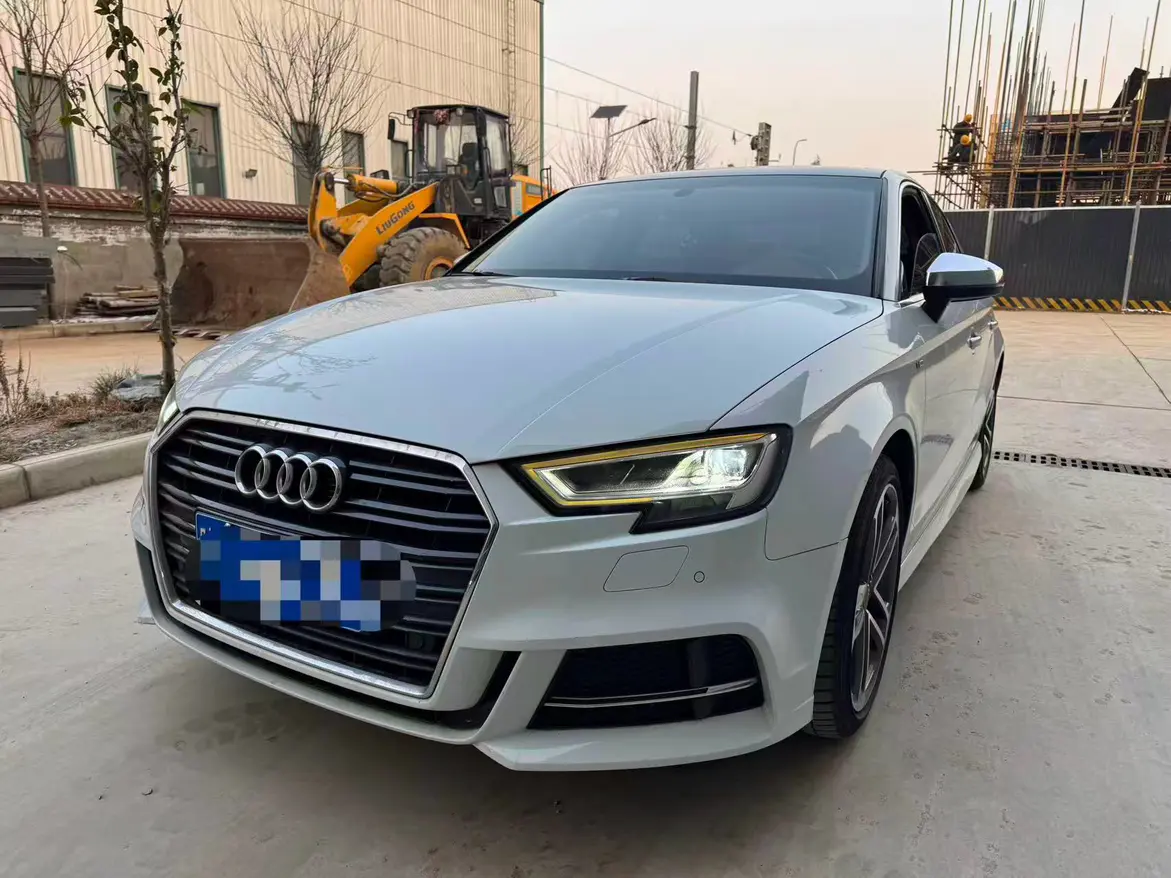 Audi A3  из Китая