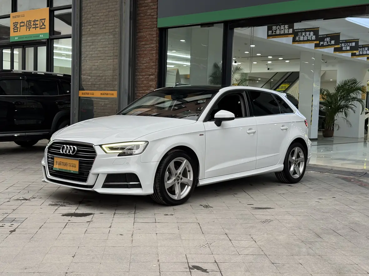 Audi A3  из Китая