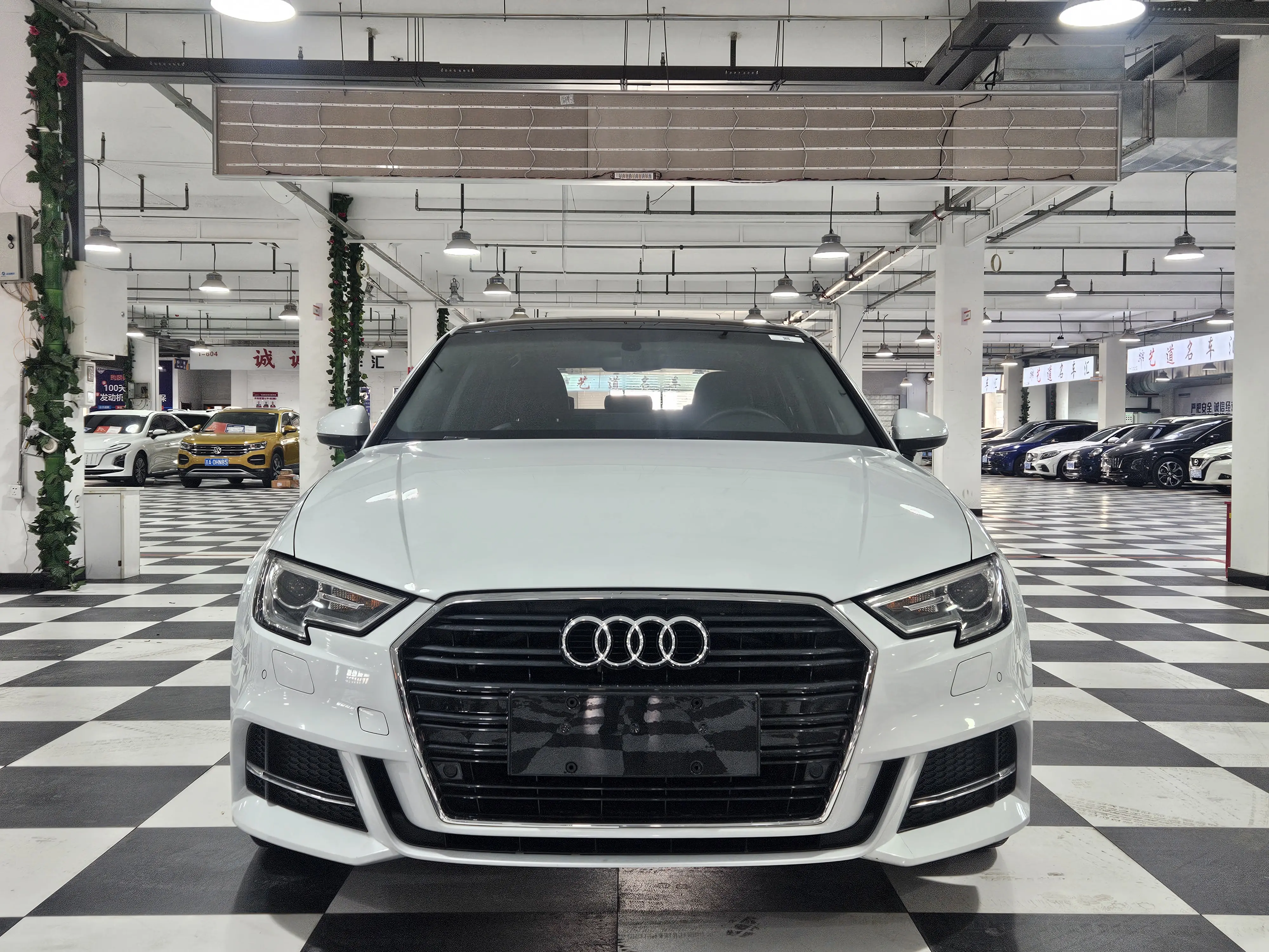 Audi A3  из Китая