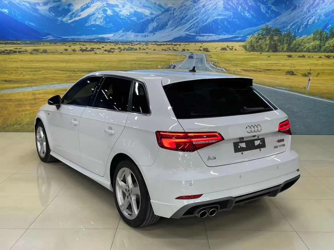 Audi A3  из Китая