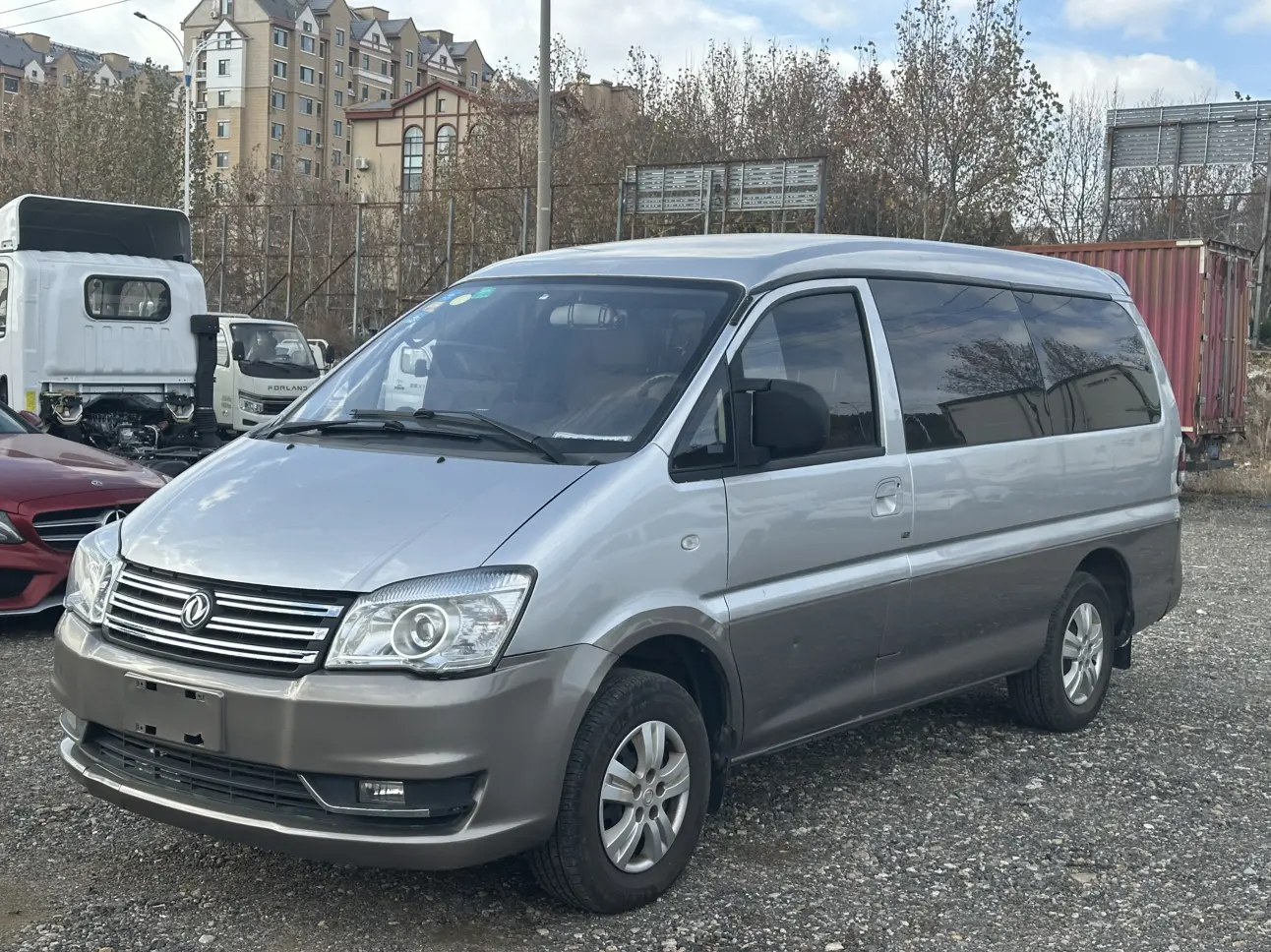 Forthing Lingzhi  из Китая