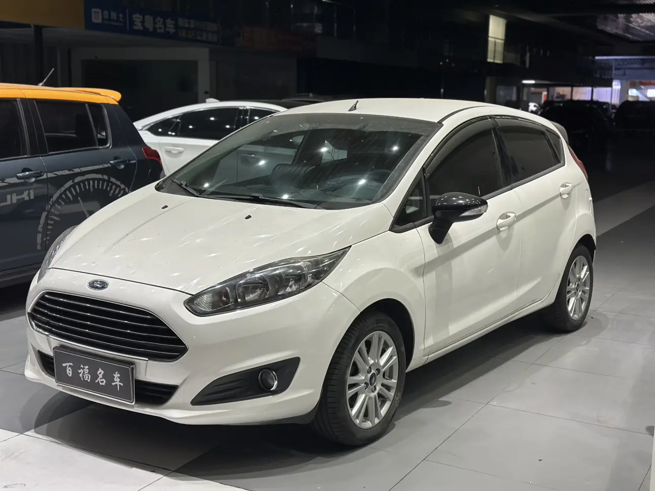 Ford Carnival  из Китая