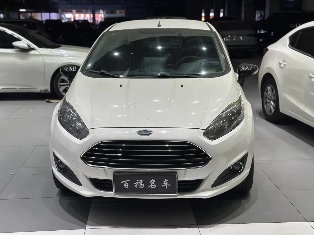 Ford Carnival  из Китая