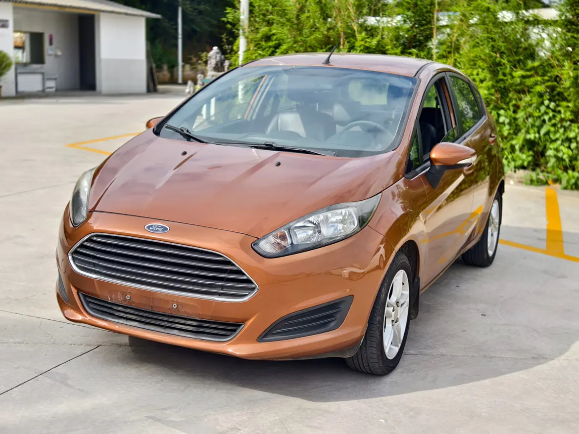Ford Carnival  из Китая