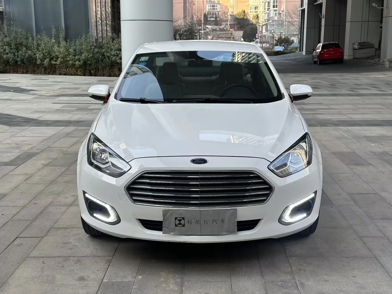 Ford Forrest  из Китая