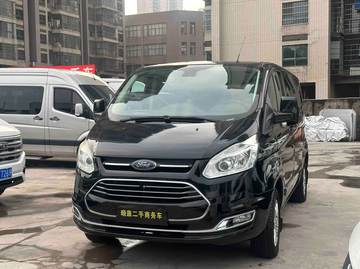 Ford Toureo  из Китая