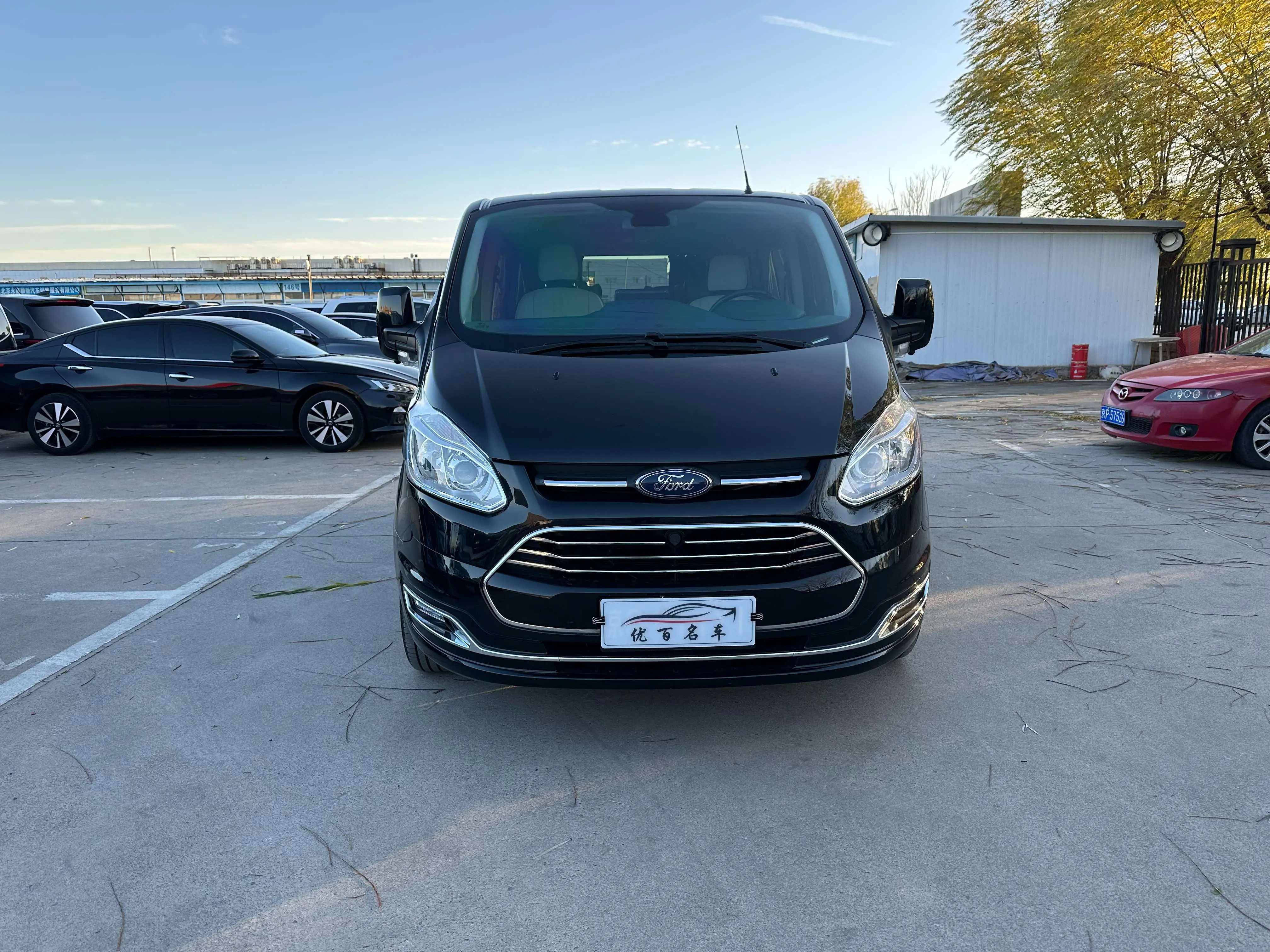 Ford Toureo  из Китая