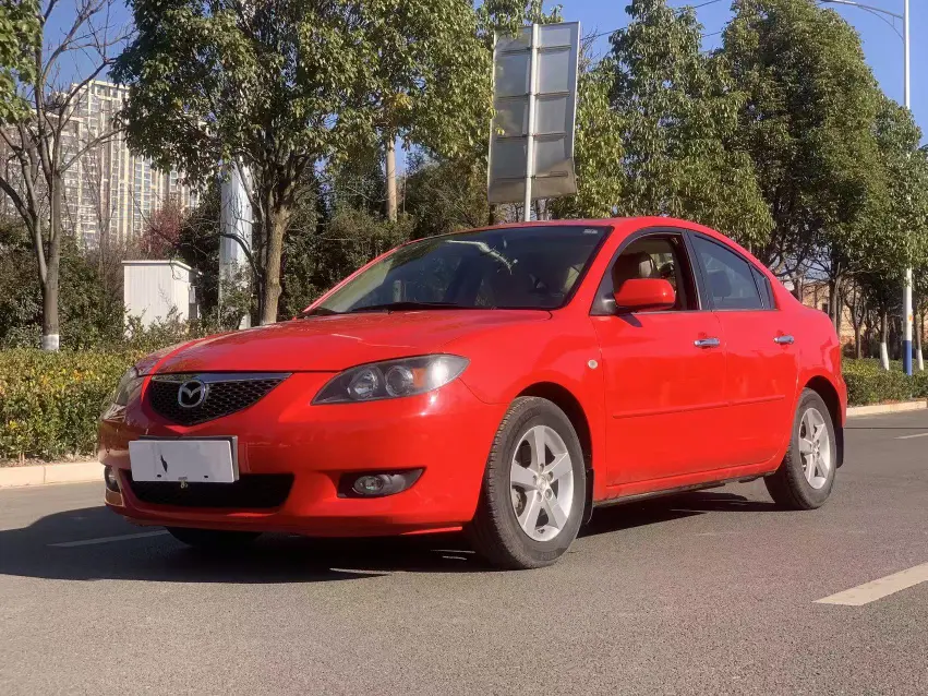 Mazda Axela (Mazda3)  из Китая