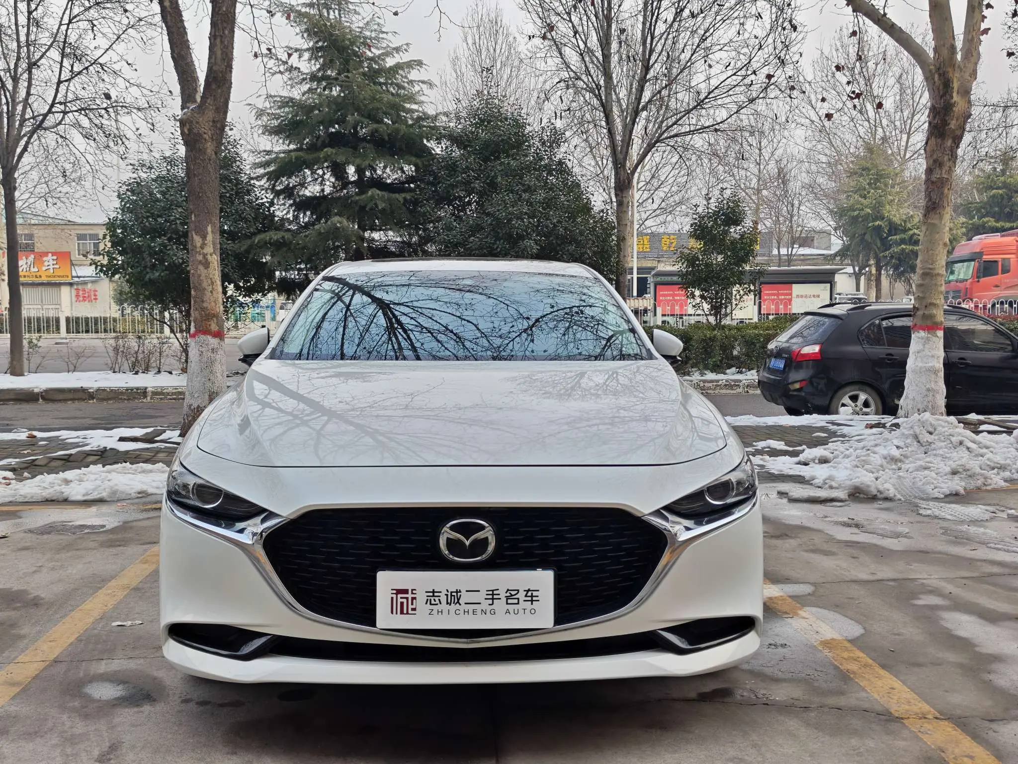 Mazda Axela (Mazda3)  из Китая