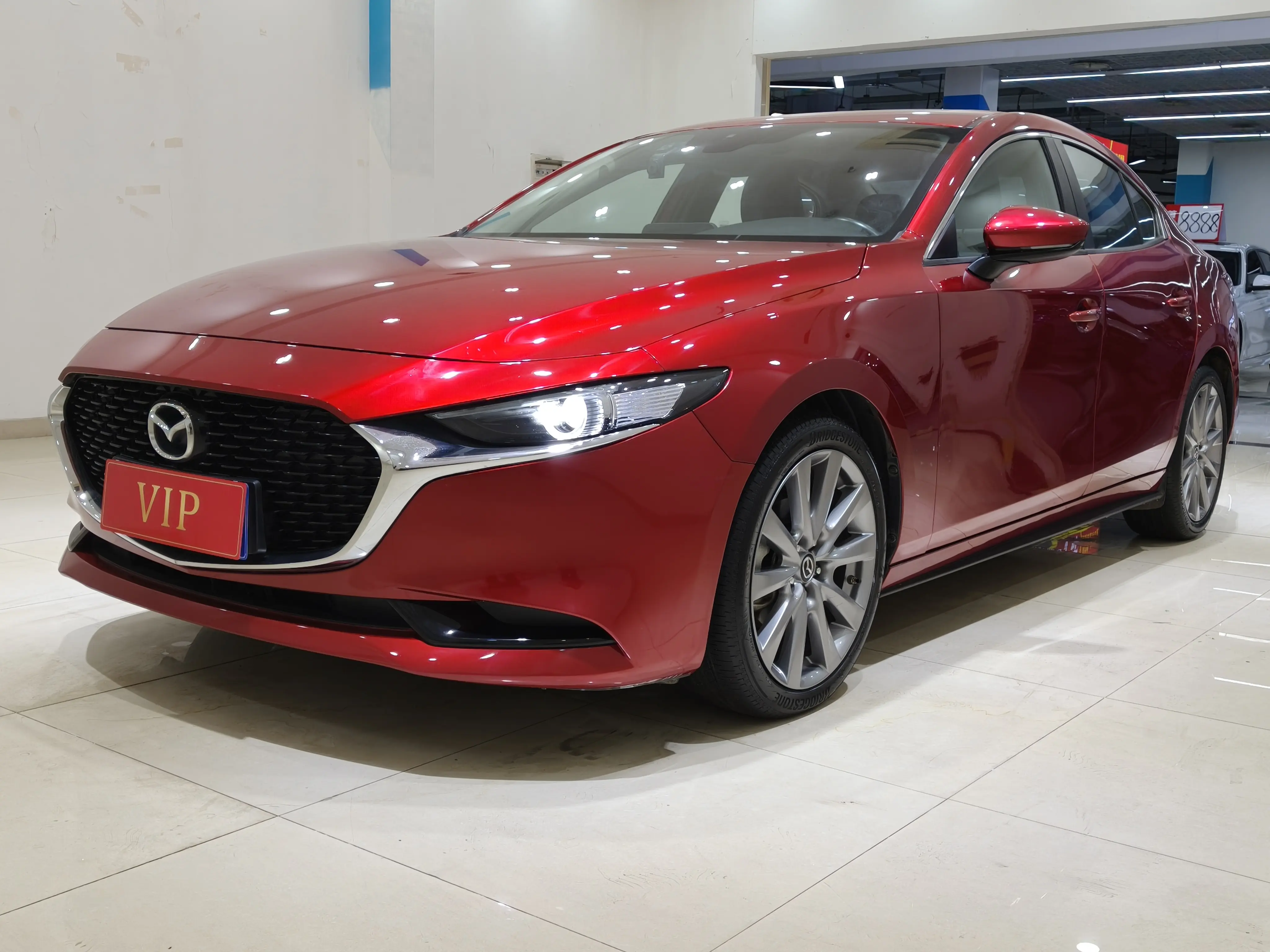 Mazda Axela (Mazda3)  из Китая