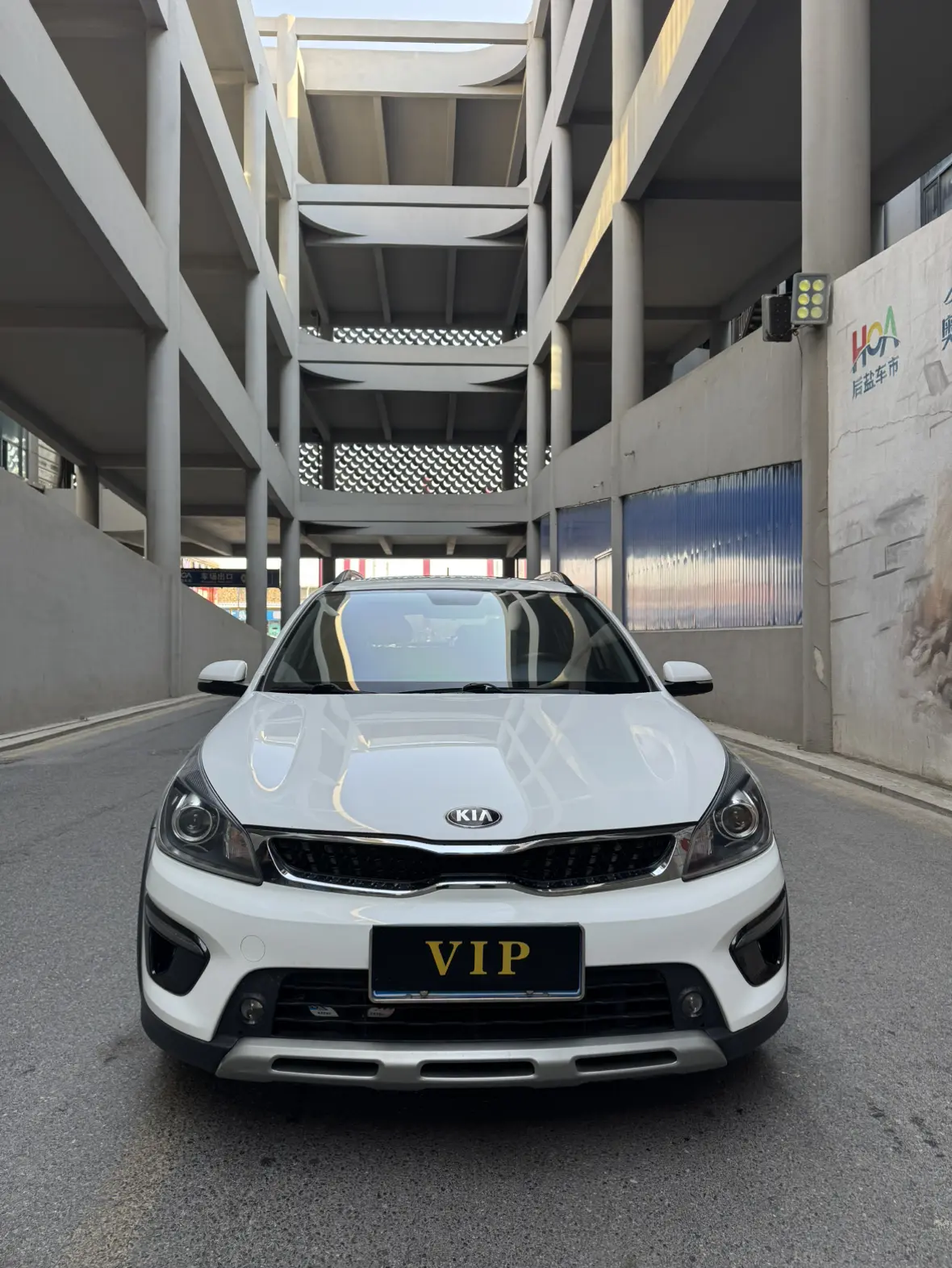 Kia KX CROSS  из Китая