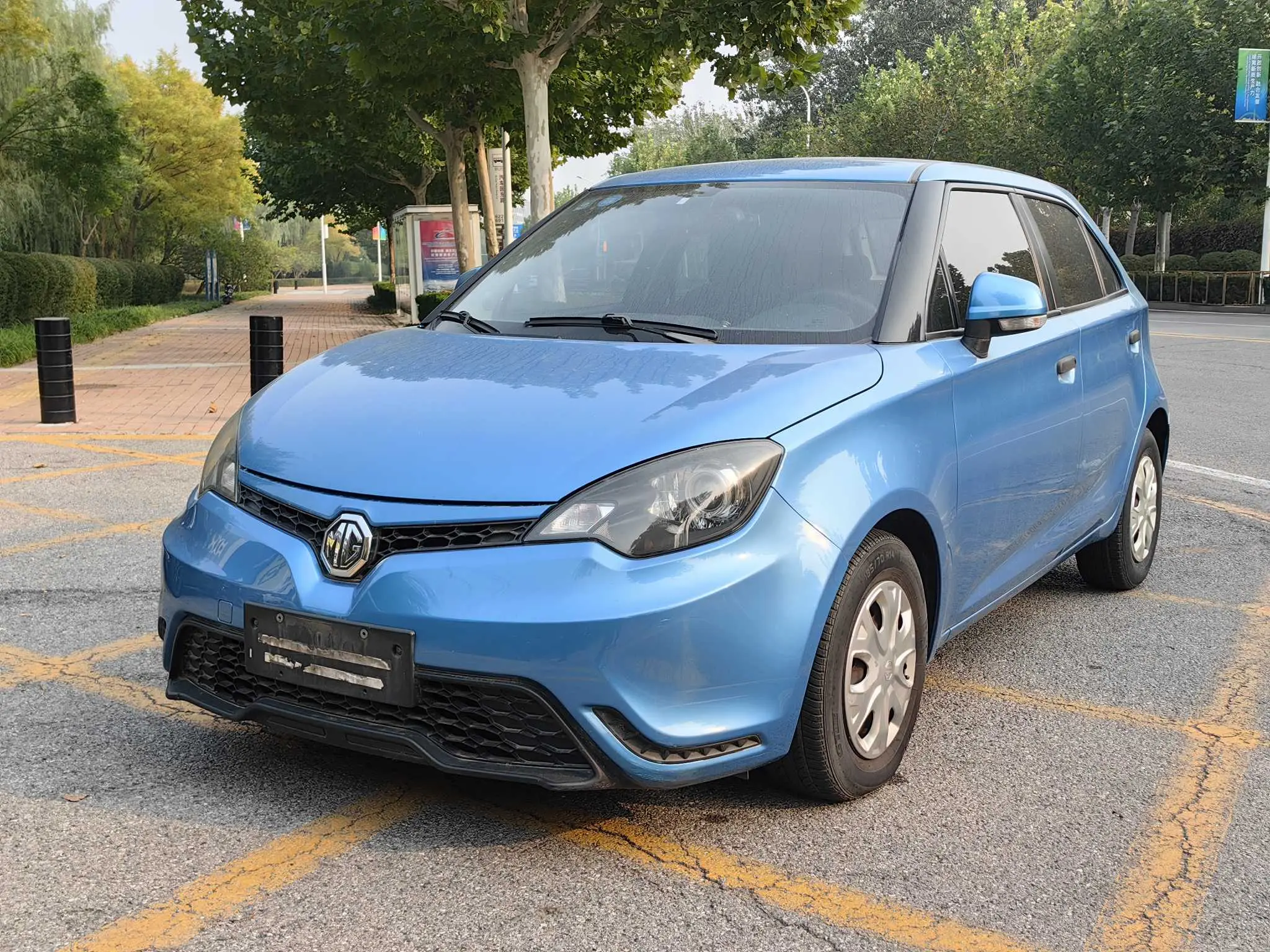 MG 3  из Китая