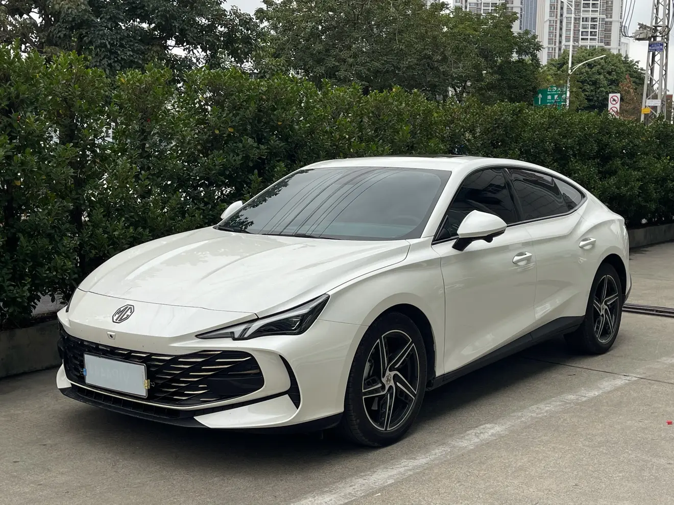 MG 7  из Китая