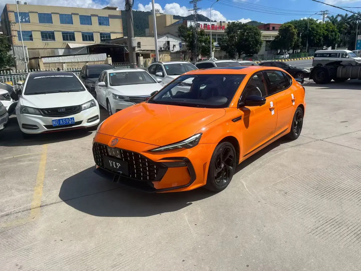 MG 6  из Китая