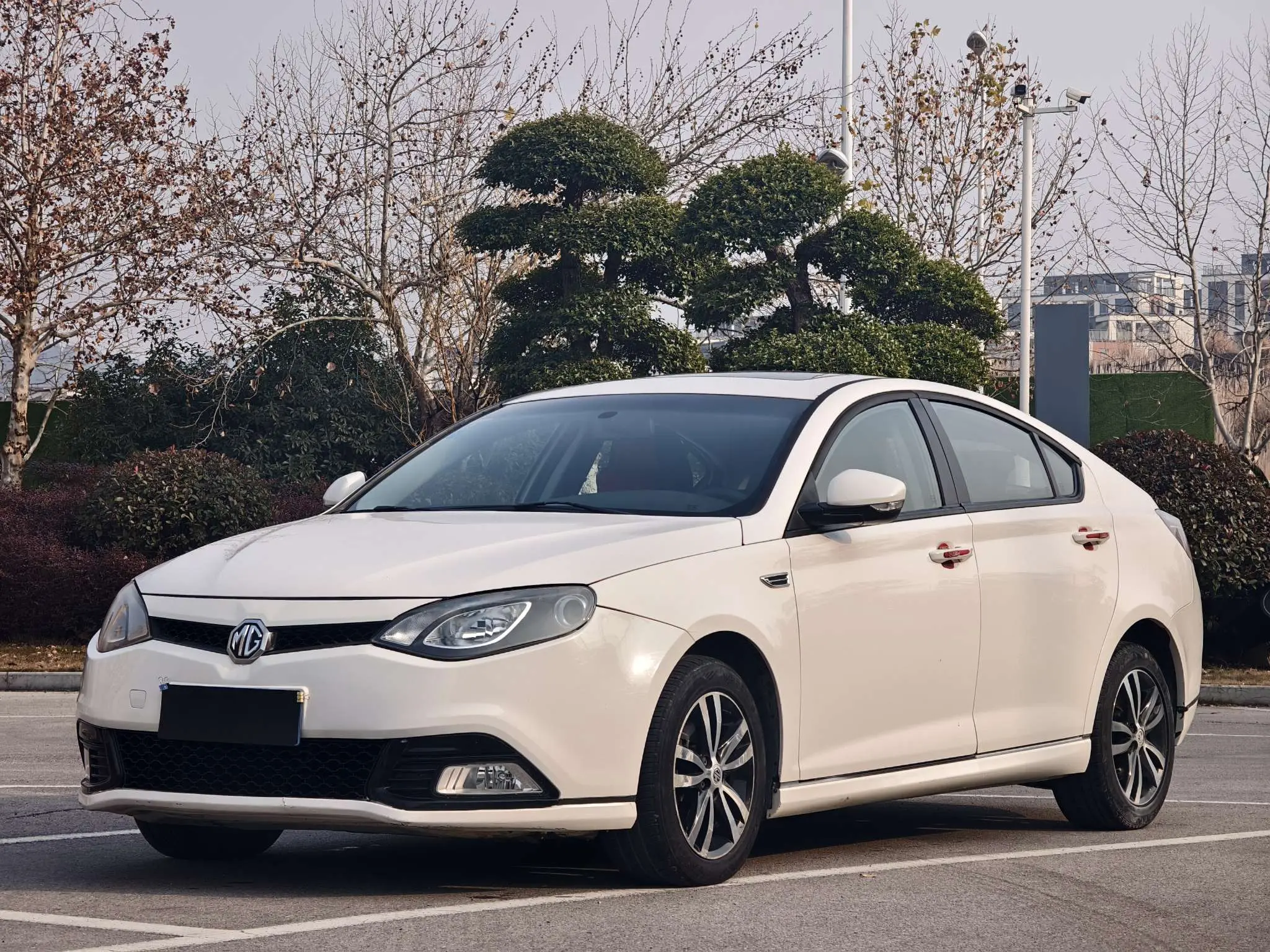 MG 6  из Китая