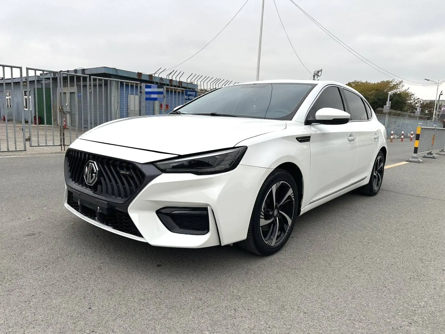 MG 6  из Китая