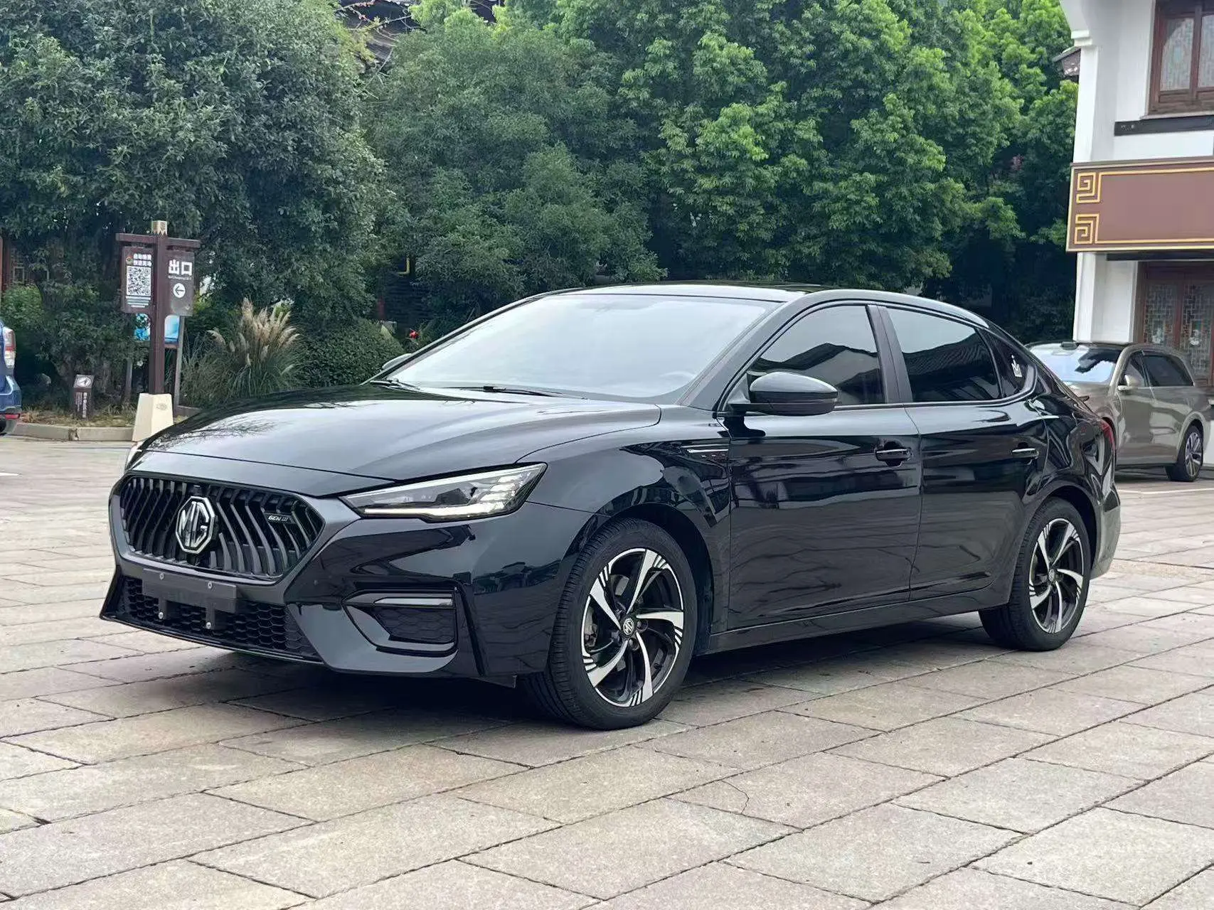 MG 6  из Китая