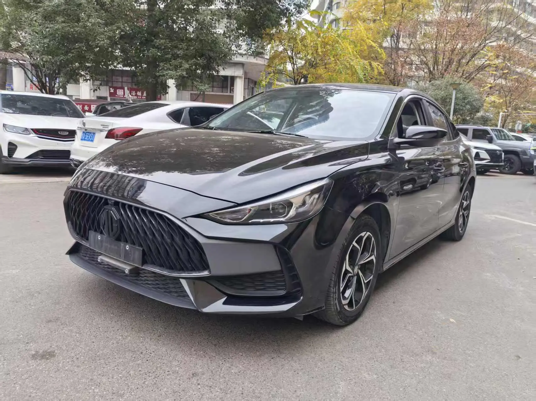 MG 5  из Китая