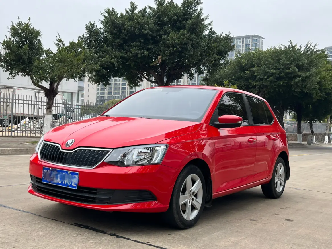 Skoda Jing Rui  из Китая