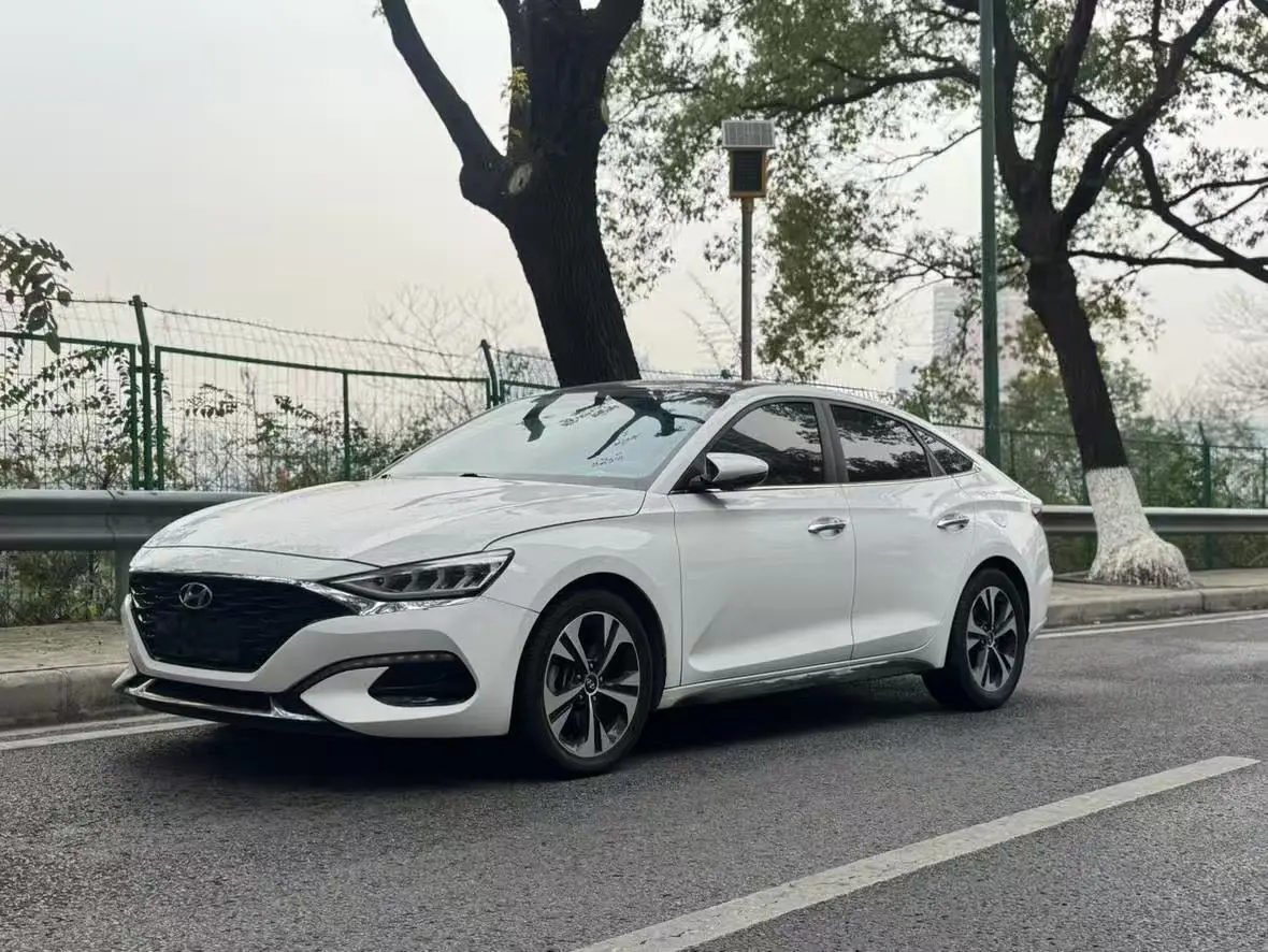 Hyundai Lafesta (Festa)  из Китая