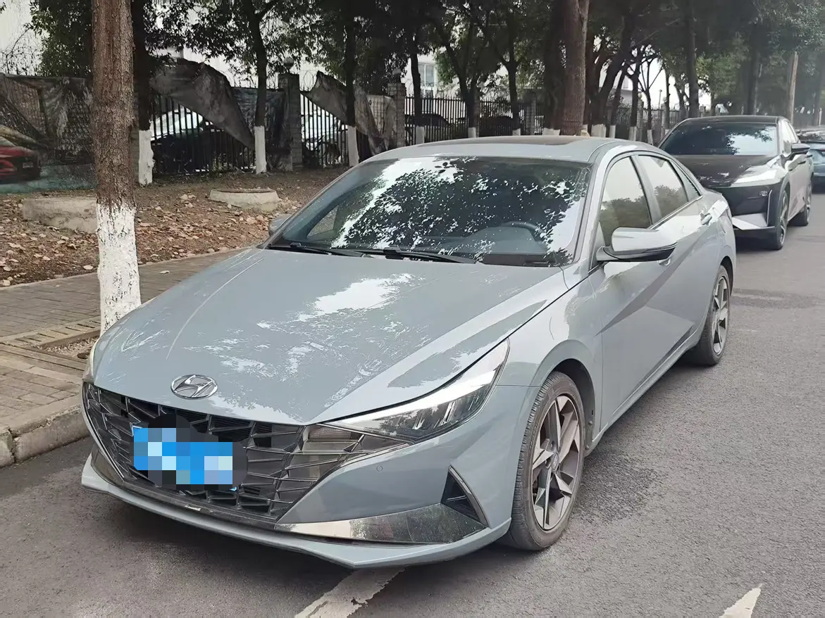 Hyundai Elantra  из Китая