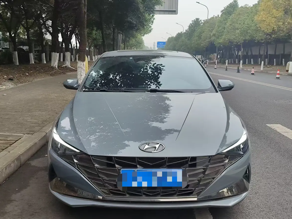 Hyundai Elantra  из Китая