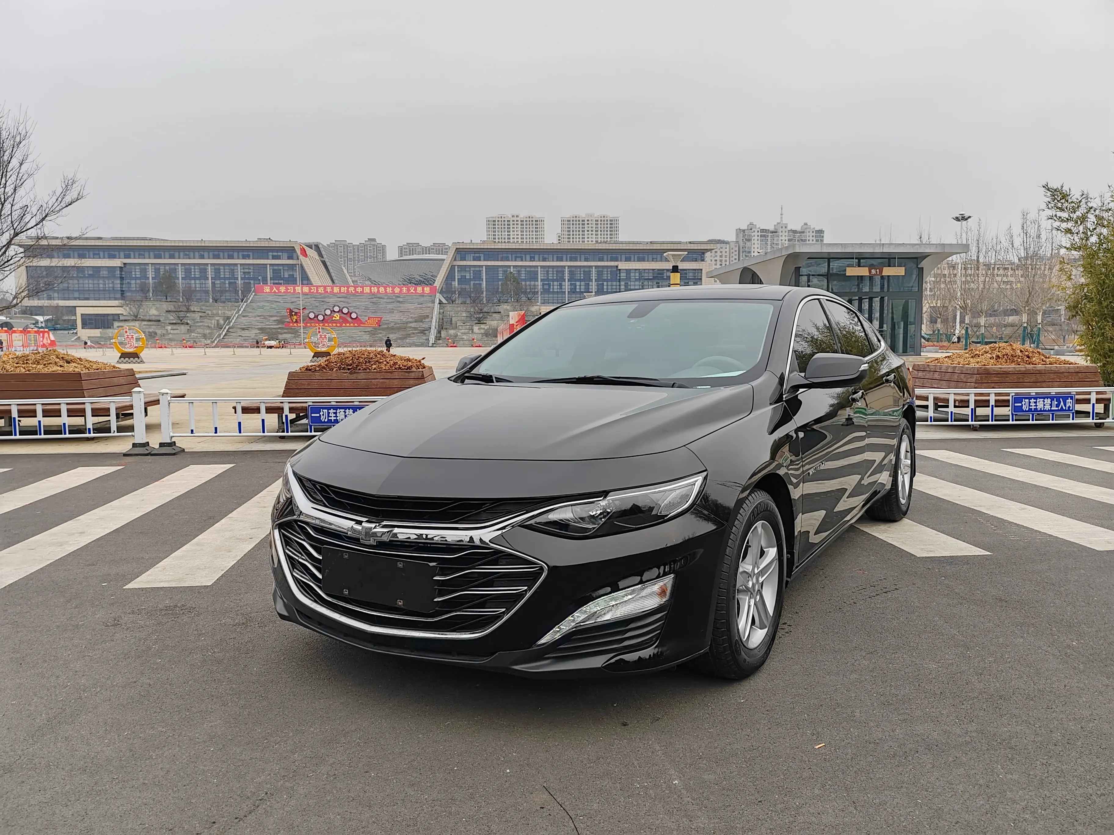 Chevrolet Malibu XL