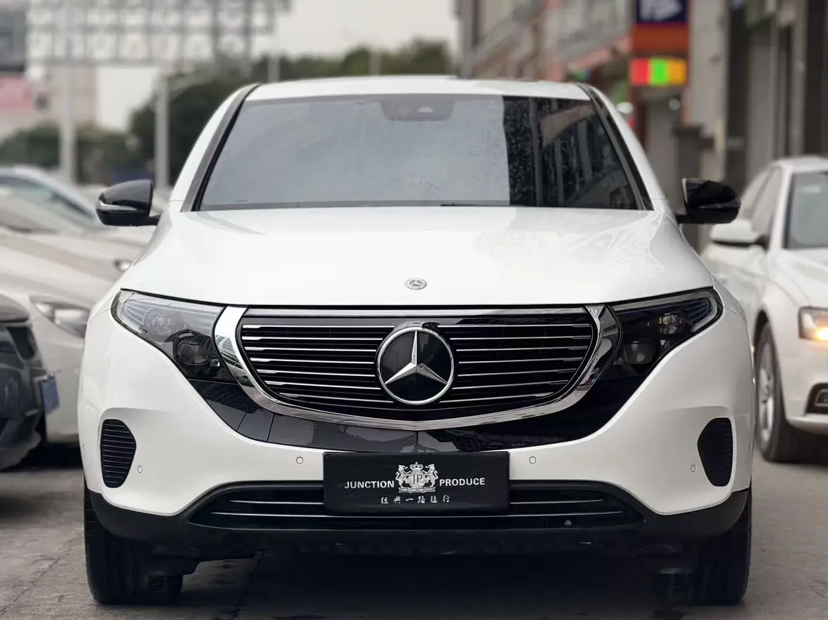Mercedes-Benz EQC  из Китая
