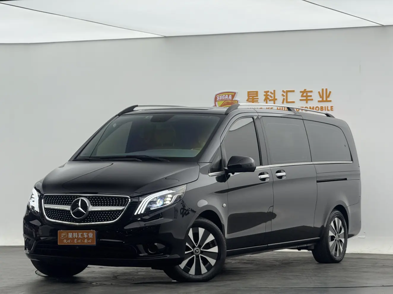 Mercedes-Benz Vito  из Китая