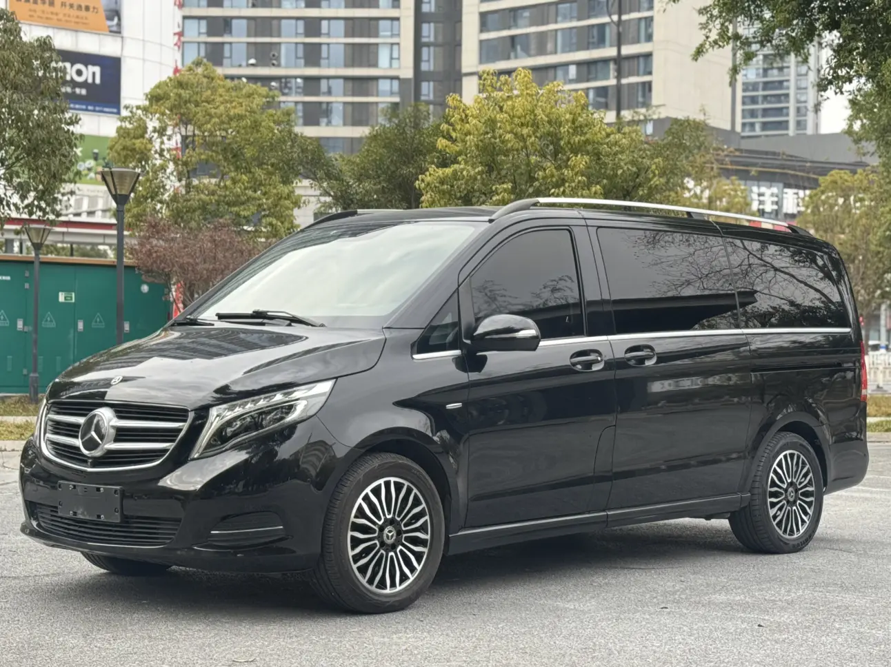 Mercedes-Benz Mercedes Benz V Class  из Китая