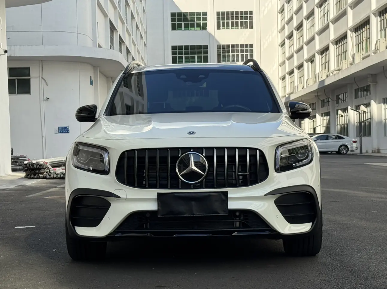 Mercedes-Benz GLB AMG  из Китая