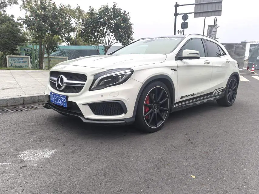 Mercedes-Benz GLA AMG  из Китая