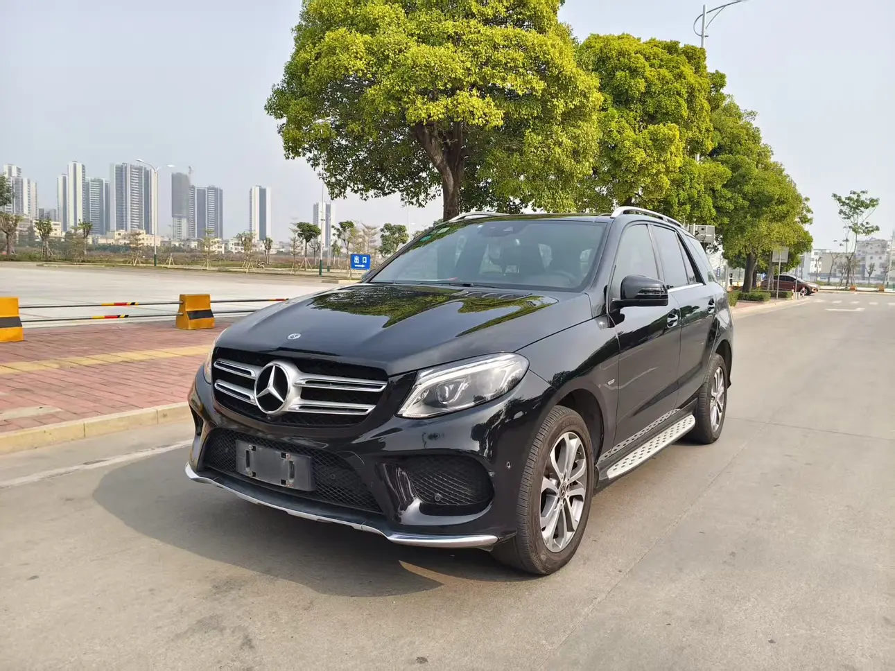 Mercedes-Benz GLE  из Китая