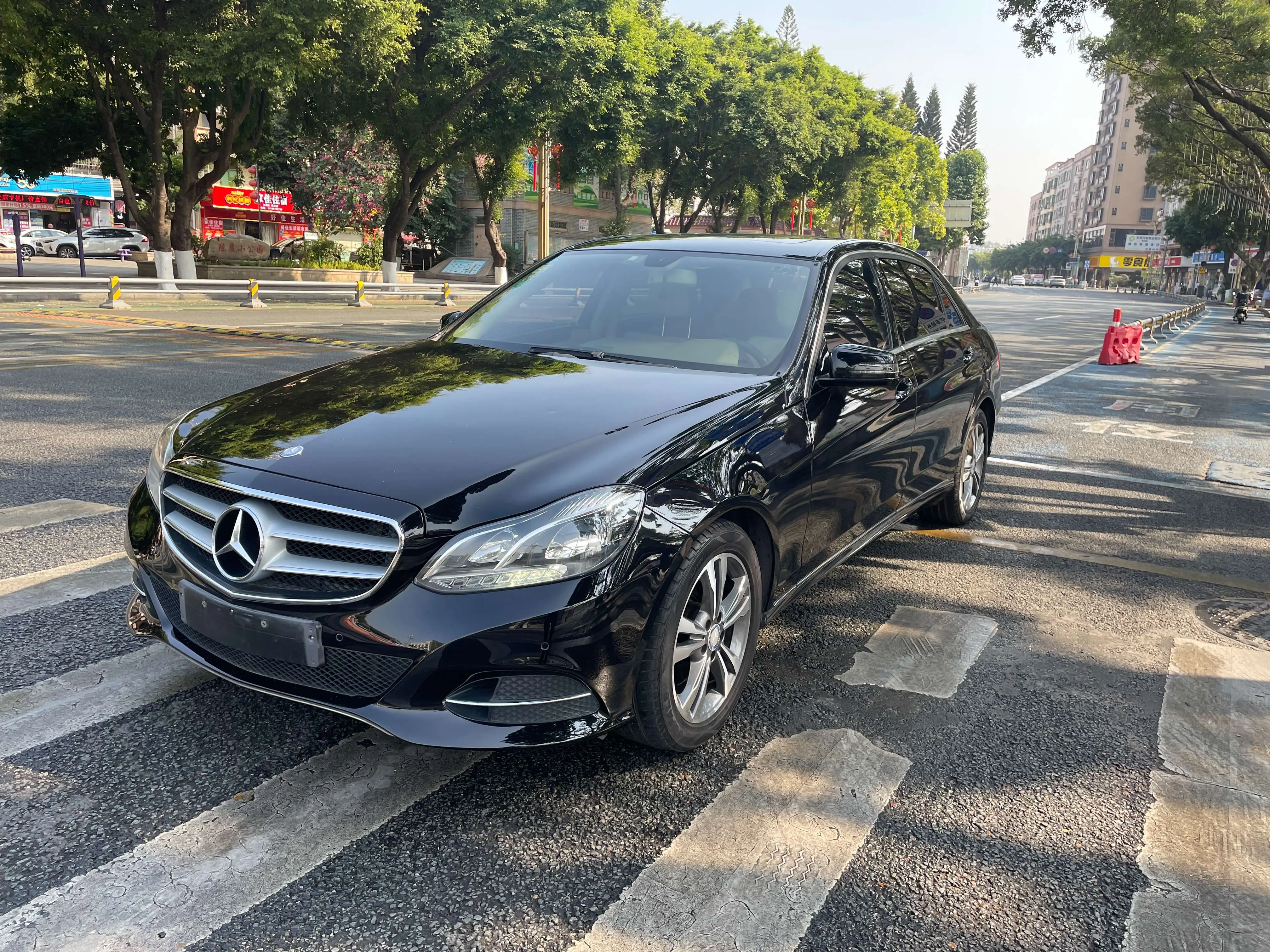 Mercedes-Benz E-Class  из Китая