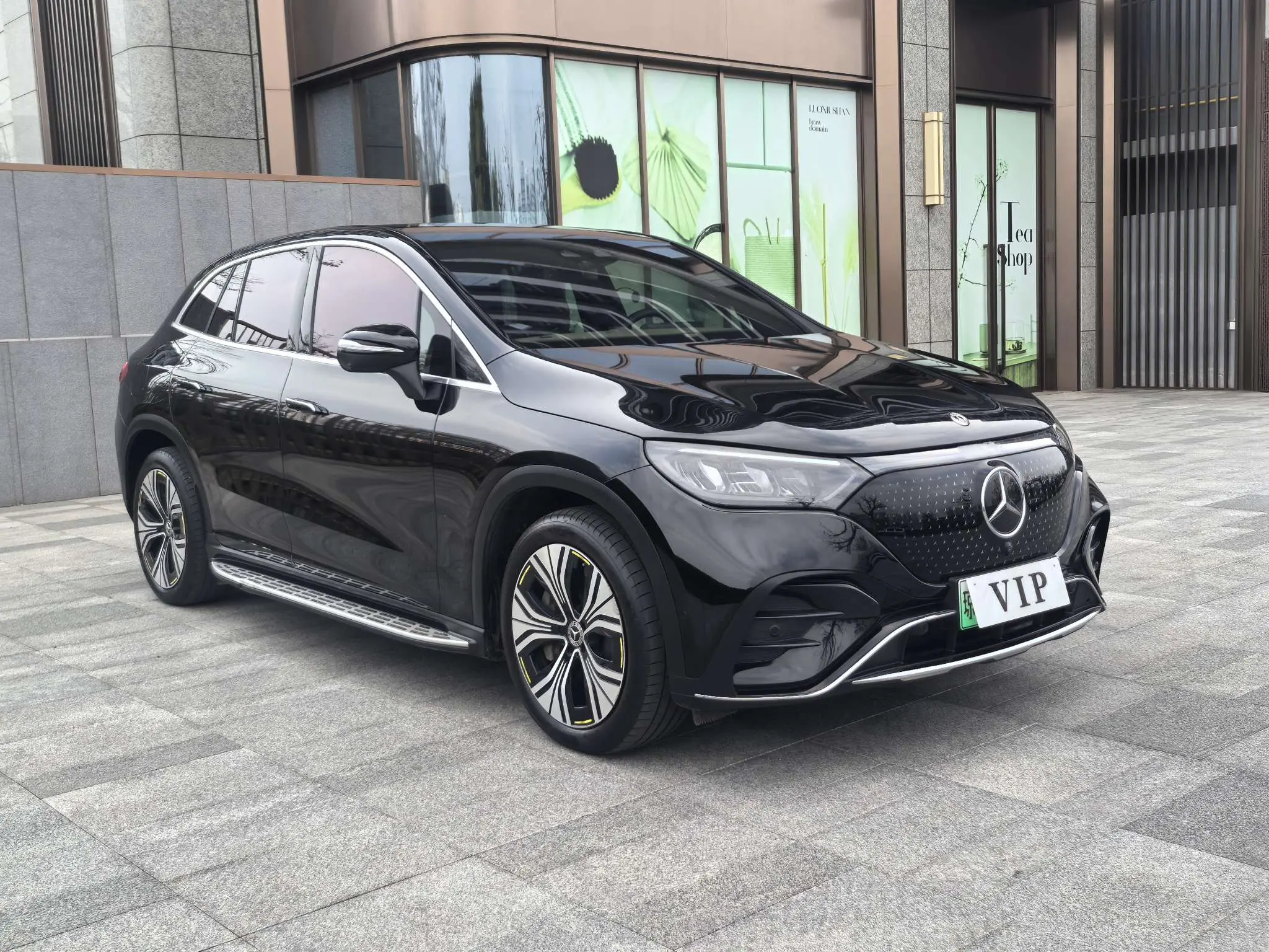 Mercedes-Benz EQE SUV  из Китая