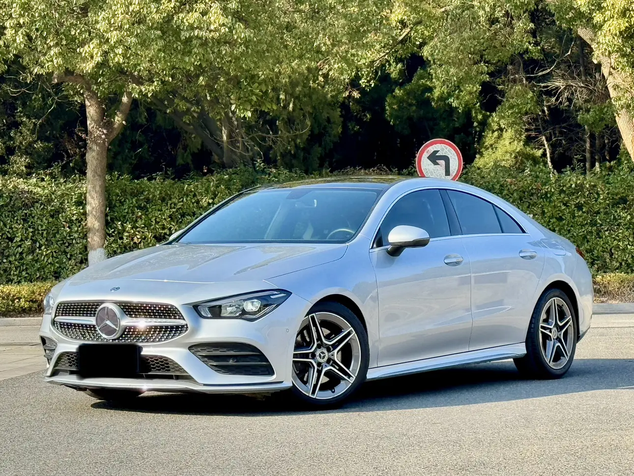 Mercedes-Benz Mercedes CLA  из Китая