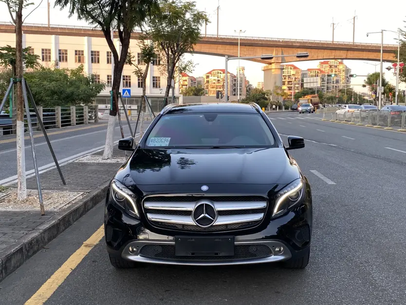 Mercedes-Benz GLA  из Китая