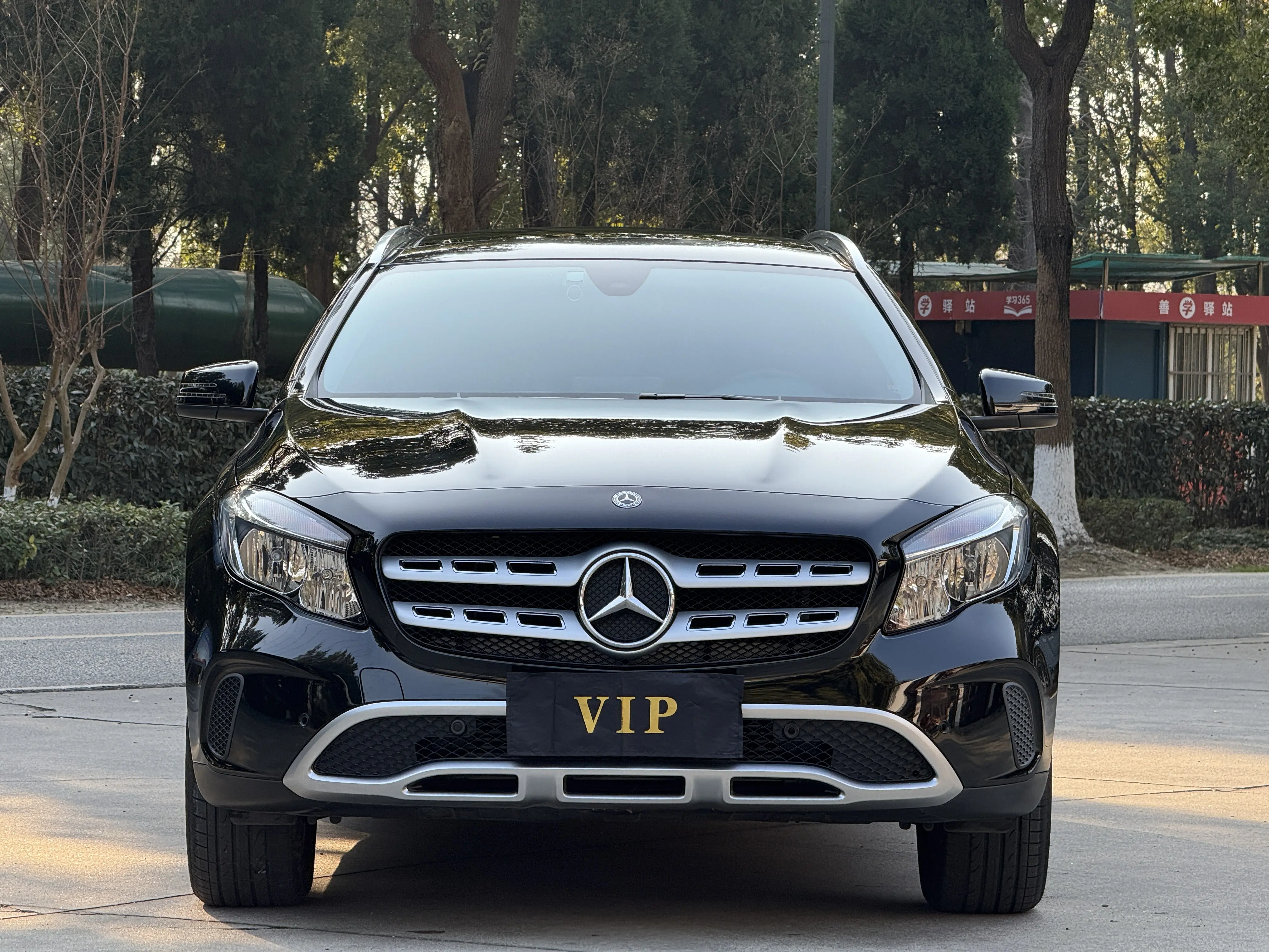 Mercedes-Benz GLA  из Китая