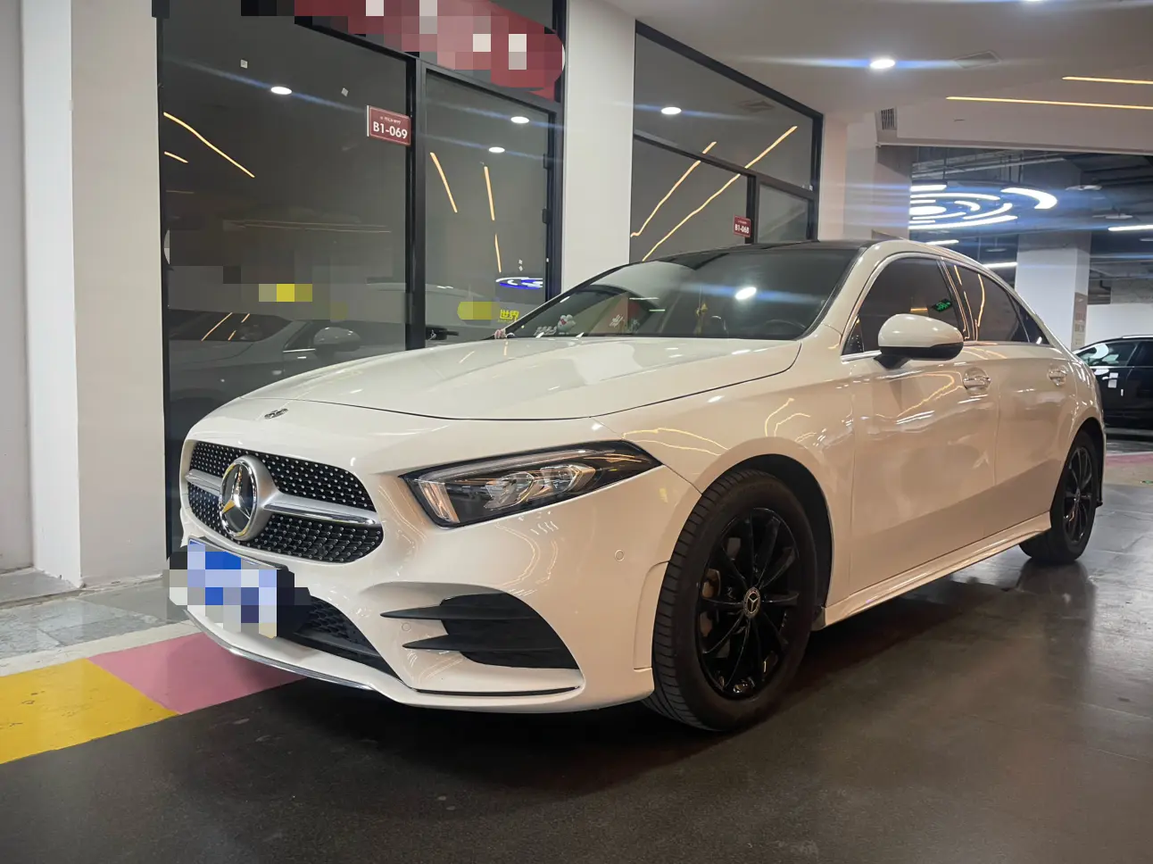 Mercedes-Benz Mercedes Benz A Class  из Китая