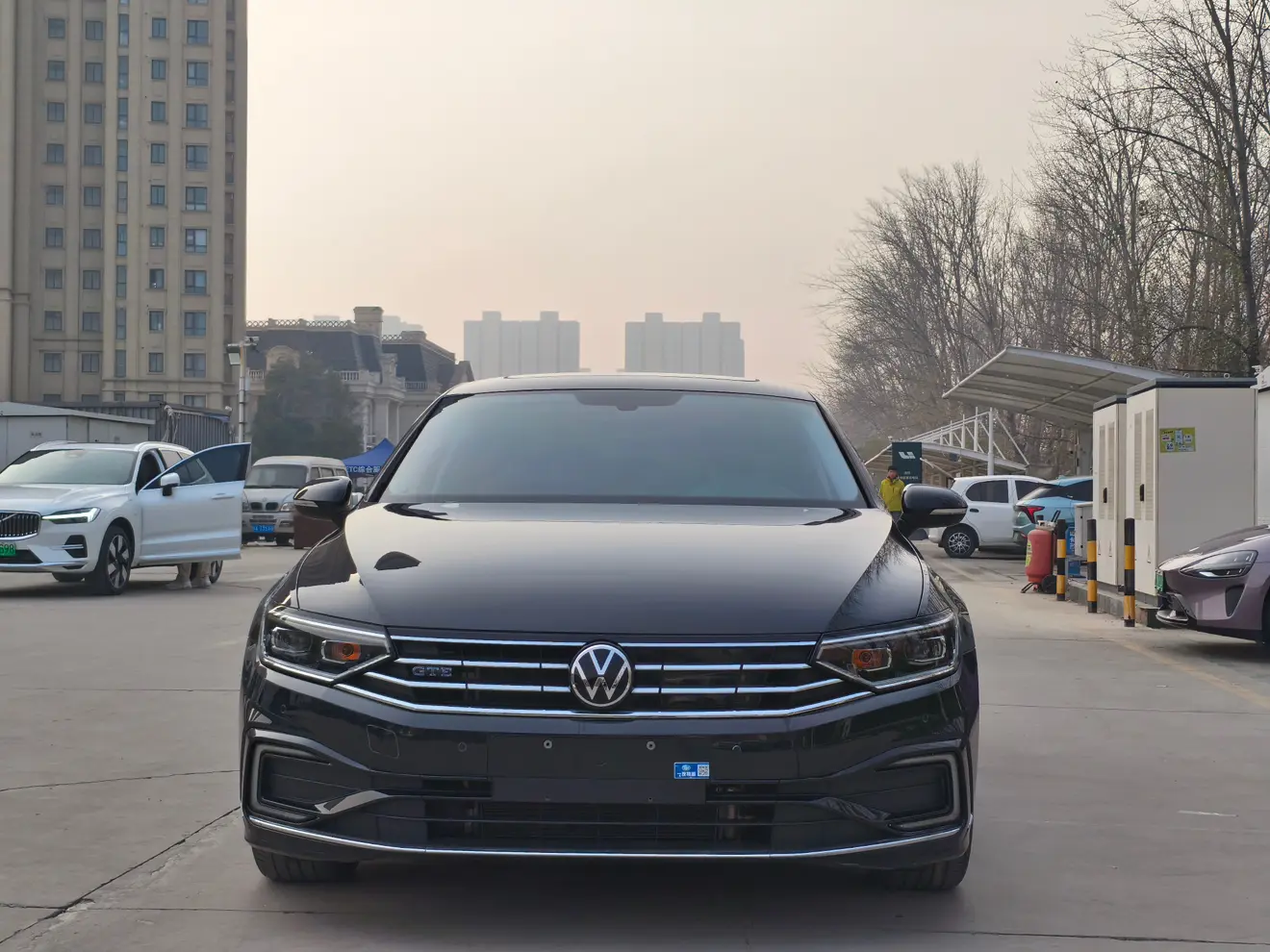 Volkswagen Magotan PHEV  из Китая