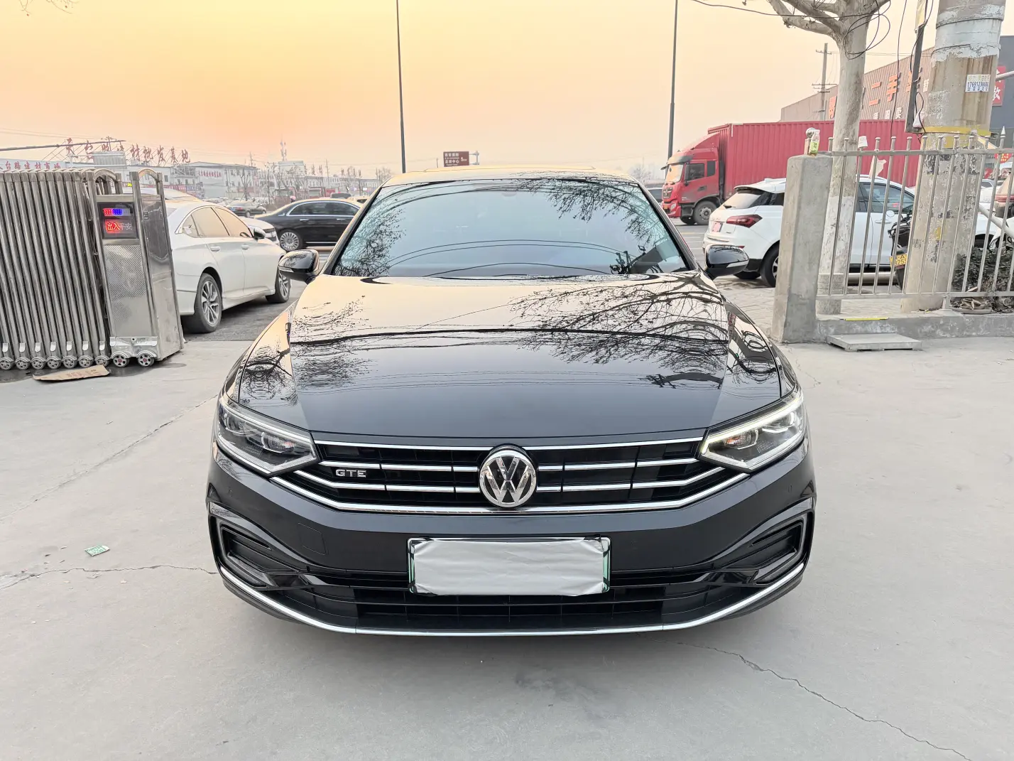 Volkswagen Magotan PHEV  из Китая