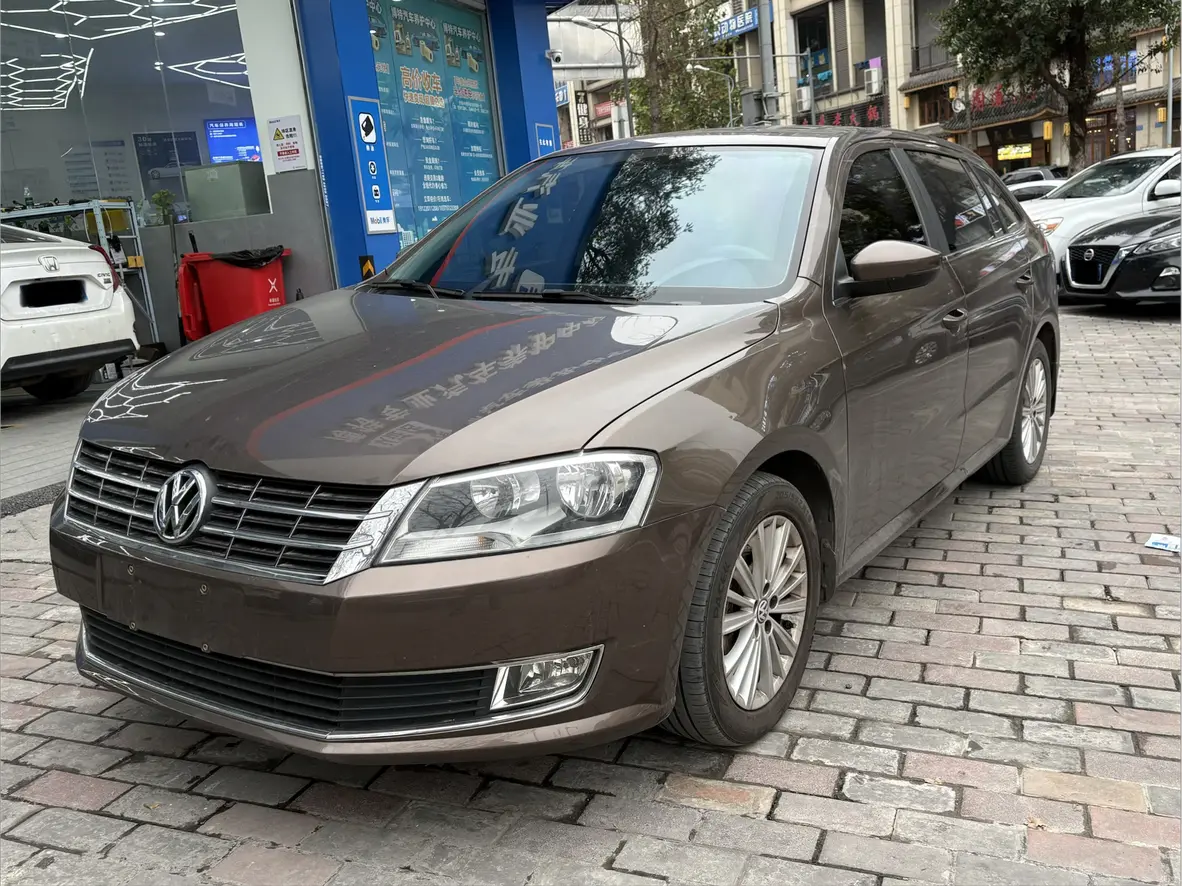 Volkswagen Langxing  из Китая