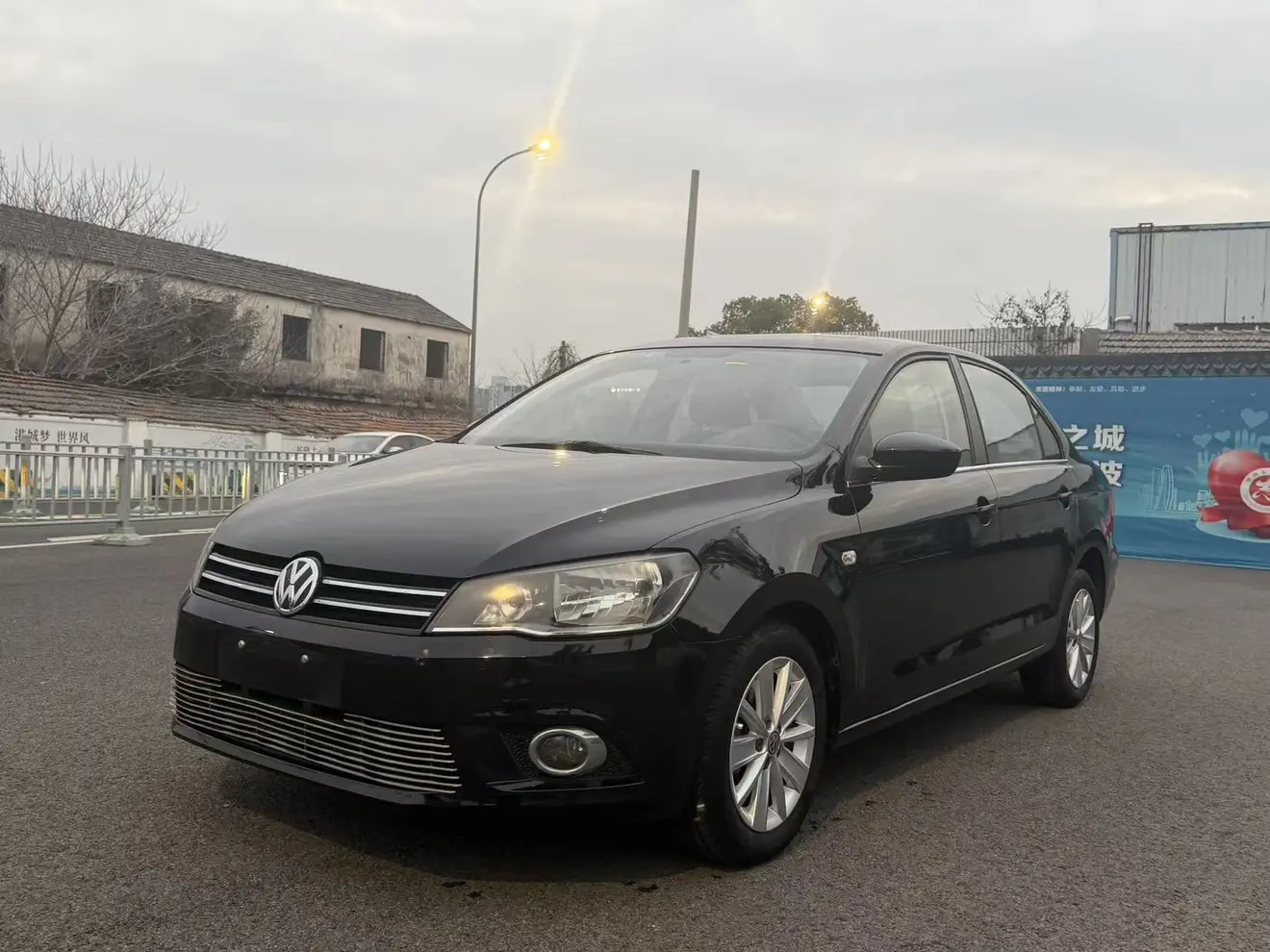 Volkswagen Jetta  из Китая