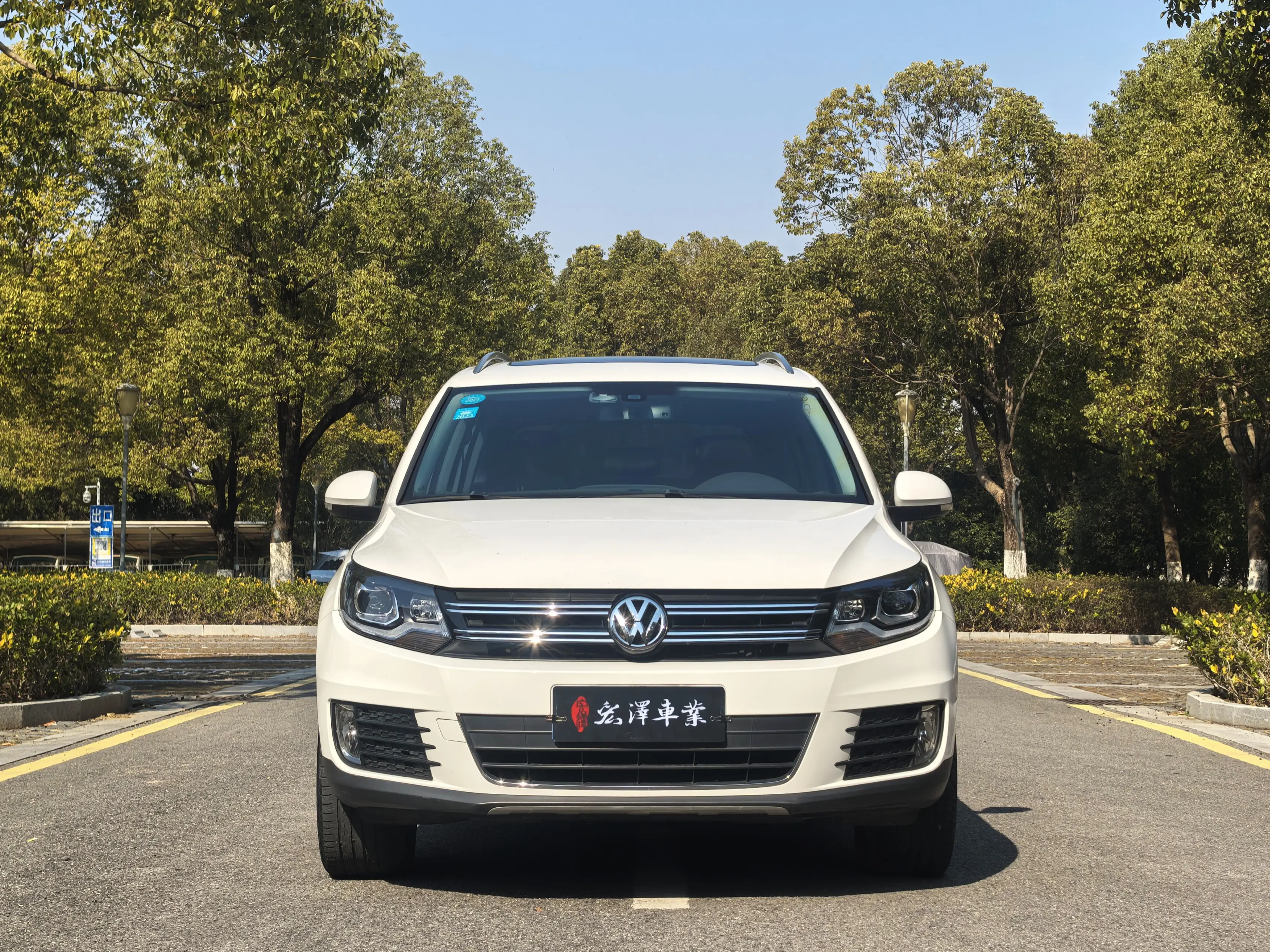Volkswagen Tiguan  из Китая